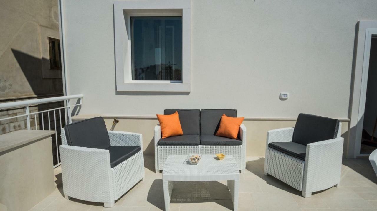 B&B Le Terrazze Mola di Bari Exterior foto